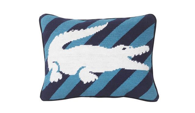 <strong>BARNEYS NEW YORK｜バーニーズ　ニューヨーク</strong>　“LACOSTE Holiday Collector’s Series #6”