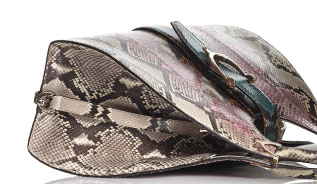 <strong>GUCCI｜グッチ</strong>　バッグ （グッチ銀座 限定）[W39×H24×D16.5cm] 72万4500円（グッチ／グッチ ジャパン）