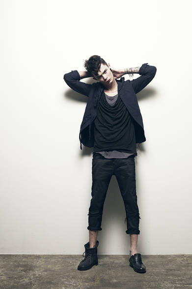 <strong>HOWL｜ハウル</strong>　