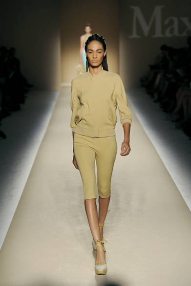<strong>MaxMara｜マックスマーラ</strong>　2012年春夏コレクション速報