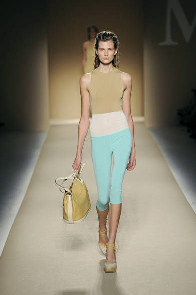 <strong>MaxMara｜マックスマーラ</strong>　2012年春夏コレクション速報