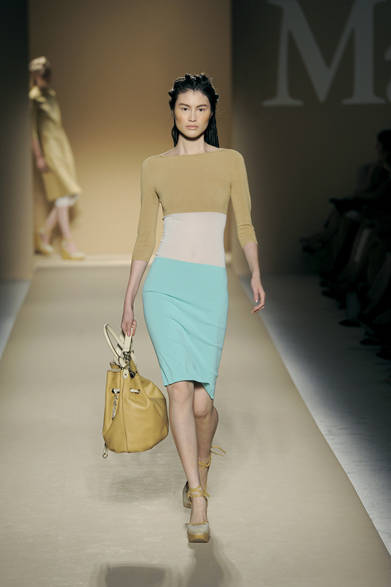 <strong>MaxMara｜マックスマーラ</strong>　2012年春夏コレクション速報