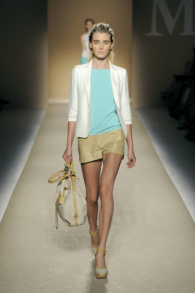 <strong>MaxMara｜マックスマーラ</strong>　2012年春夏コレクション速報