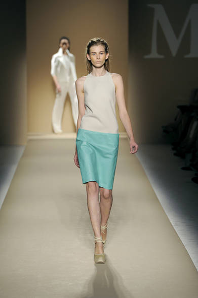 <strong>MaxMara｜マックスマーラ</strong>　2012年春夏コレクション速報