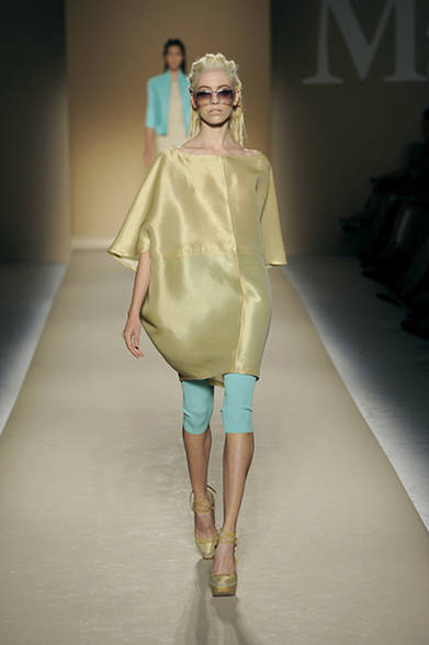 <strong>MaxMara｜マックスマーラ</strong>　2012年春夏コレクション速報