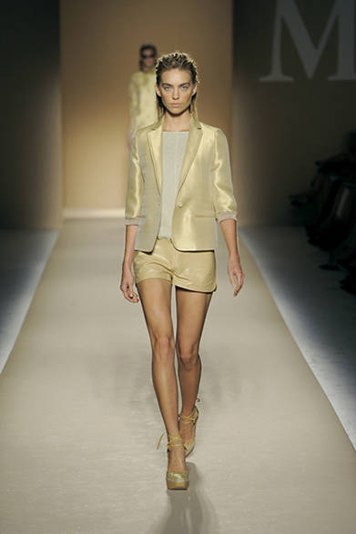 <strong>MaxMara｜マックスマーラ</strong>　2012年春夏コレクション速報