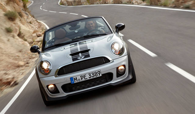 <strong>MINI Roadster｜ミニ ロードスター</strong>