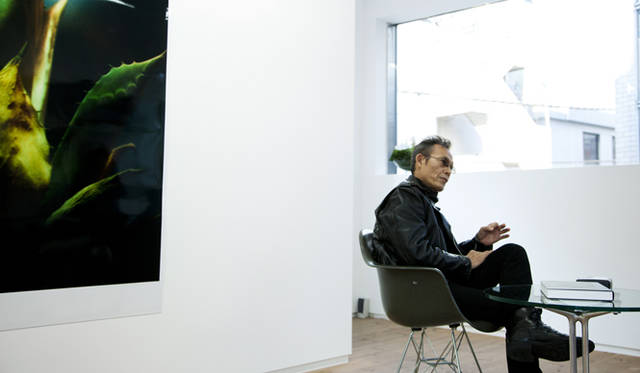 <strong>個展『陽と骨II』開催  写真家 操上和美インタビュー</strong>