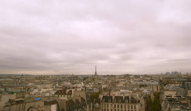 <strong>生方ななえ｜パリとキリンと地図帖</strong>　パリの風景写真。