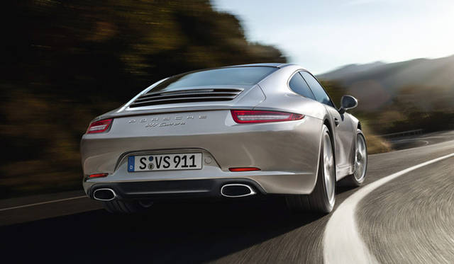 <strong>Porsche 911 Carrera｜ポルシェ 911 カレラ</strong>