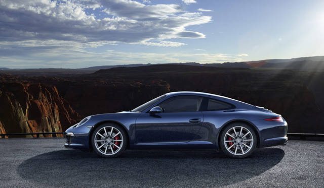 <strong>Porsche 911 Carrera S｜ポルシェ 911 カレラS</strong>