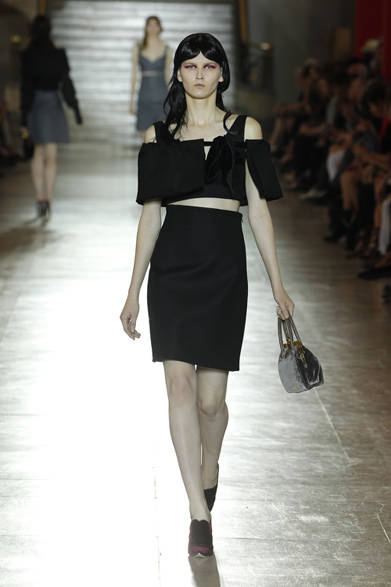 <strong>MIU MIU｜ミュウミュウ</strong>　2012年春夏コレクション速報