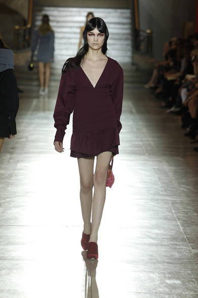 <strong>MIU MIU｜ミュウミュウ</strong>　2012年春夏コレクション速報