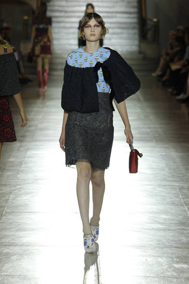 <strong>MIU MIU｜ミュウミュウ</strong>　2012年春夏コレクション速報