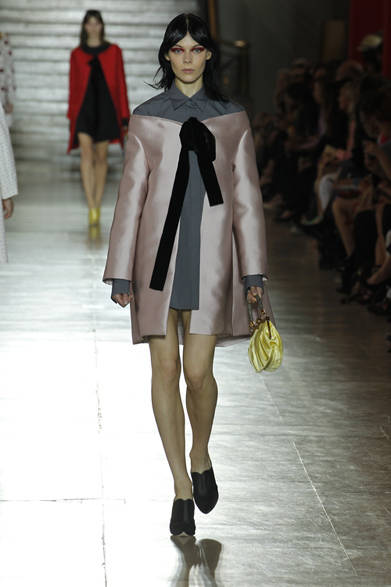 <strong>MIU MIU｜ミュウミュウ</strong>　2012年春夏コレクション速報