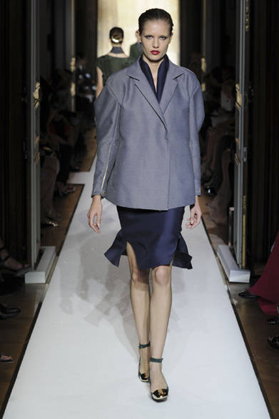 <strong>YVES SAINT LAURENT｜イヴ・サンローラン</strong>　2012春夏コレクション速報