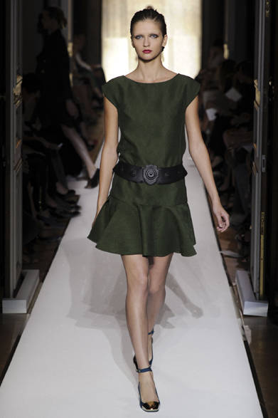 <strong>YVES SAINT LAURENT｜イヴ・サンローラン</strong>　2012春夏コレクション速報