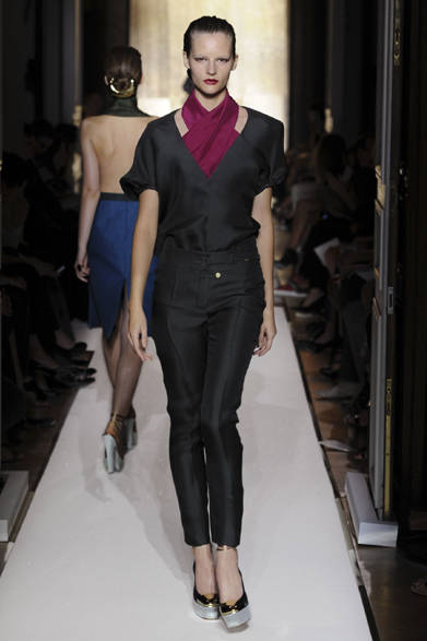 <strong>YVES SAINT LAURENT｜イヴ・サンローラン</strong>　2012春夏コレクション速報