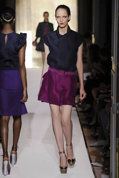 <strong>YVES SAINT LAURENT｜イヴ・サンローラン</strong>　2012春夏コレクション速報