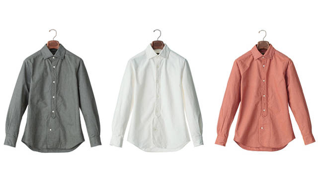<strong>Nigel Cabourn｜ナイジェル・ケーボン　糸から開発した渾身のシャツ「BRITISH OFFICERS SHIRT」先行販売スタート！</strong><br />「ひとつは素材が圧倒的にちがう。また、製織段階での打ち込み密度についても緻密な計算も欠かせません。こうして高度な設計のもと作り上げられた生地は綿そのものの魅力を存分に発揮し、ハリのある、自然なままの光たくをはなっています」<br />ブリティッシュ オフィサー シャツ　1万9950円