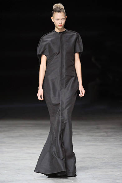 <strong>RICK OWENS｜リック オウエンス</strong>　2012年春夏コレクション速報