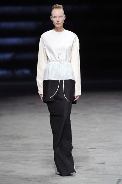 <strong>RICK OWENS｜リック オウエンス</strong>　2012年春夏コレクション速報