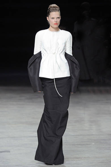 <strong>RICK OWENS｜リック オウエンス</strong>　2012年春夏コレクション速報