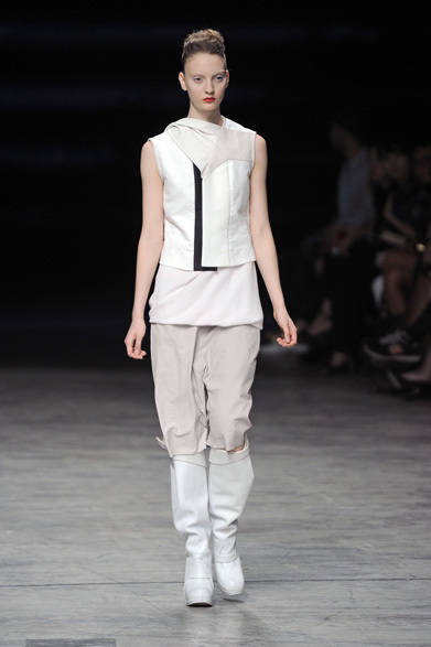 <strong>RICK OWENS｜リック オウエンス</strong>　2012年春夏コレクション速報