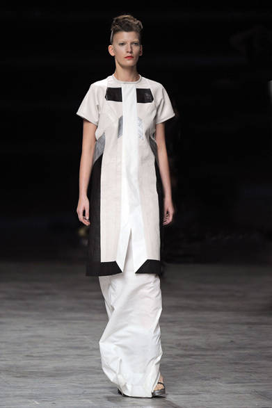 <strong>RICK OWENS｜リック オウエンス</strong>　2012年春夏コレクション速報