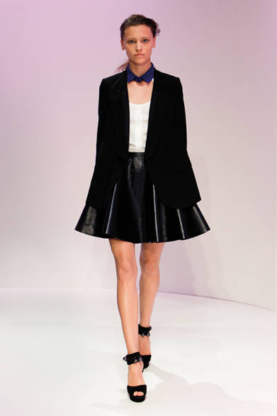 <strong>CARVEN｜カルヴェン</strong>　2012年春夏コレクション速報