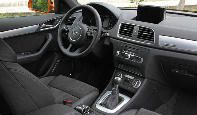 <strong>Audi　Q3｜アウディ Q3</strong>　アウディ自慢のMMIシステムはナビゲーションも中国でしっかり働いてくれた。