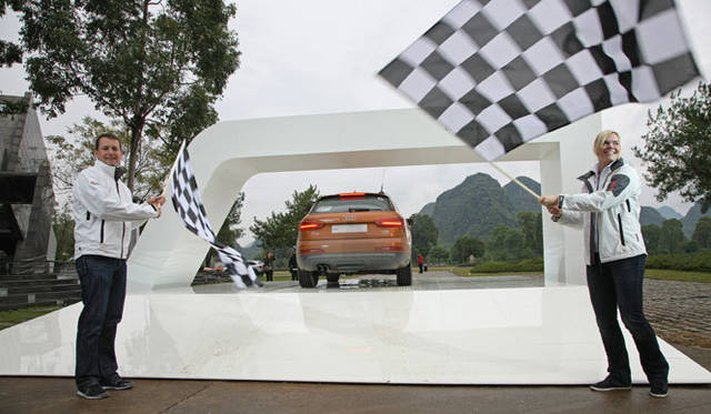 <strong>Audi　Q3｜アウディ Q3</strong>　桂林の「HOMA CHATEAU HOTEL」がこのツアーのゴール地点。特設のゴール！