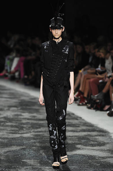 <strong>A.F.VANDEVORST｜A.F.ヴァンデヴォースト</strong>　2012年春夏コレクション速報