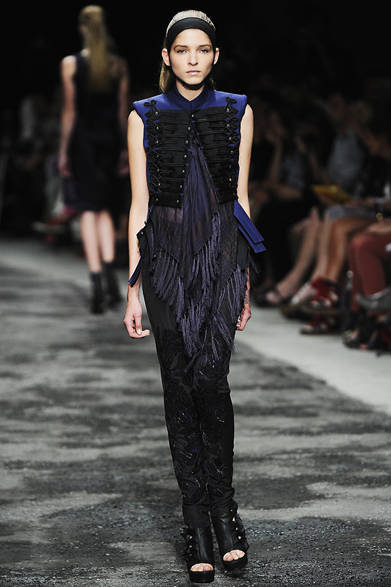 <strong>A.F.VANDEVORST｜A.F.ヴァンデヴォースト</strong>　2012年春夏コレクション速報