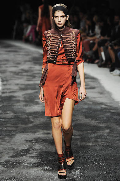 <strong>A.F.VANDEVORST｜A.F.ヴァンデヴォースト</strong>　2012年春夏コレクション速報