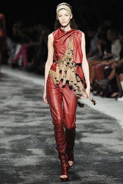 <strong>A.F.VANDEVORST｜A.F.ヴァンデヴォースト</strong>　2012年春夏コレクション速報