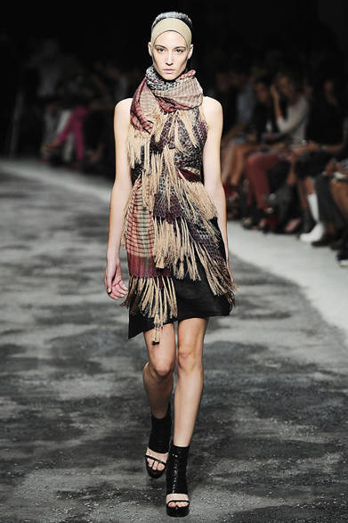 <strong>A.F.VANDEVORST｜A.F.ヴァンデヴォースト</strong>　2012年春夏コレクション速報