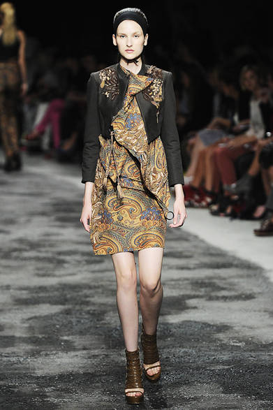 <strong>A.F.VANDEVORST｜A.F.ヴァンデヴォースト</strong>　2012年春夏コレクション速報