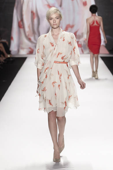 <strong>VIVIENNE TAM｜ヴィヴィアン タム</strong>　2012年春夏コレクション速報