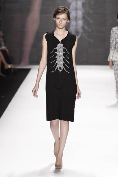 <strong>VIVIENNE TAM｜ヴィヴィアン タム</strong>　2012年春夏コレクション速報