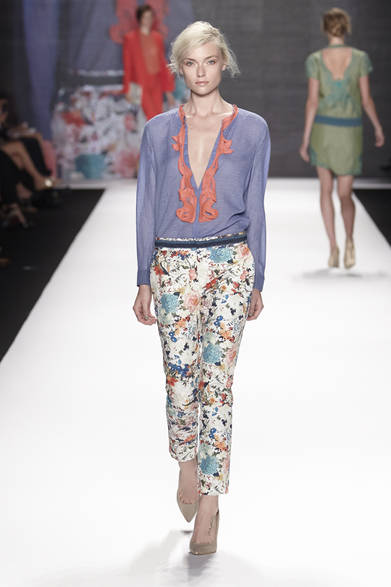 <strong>VIVIENNE TAM｜ヴィヴィアン タム</strong>　2012年春夏コレクション速報