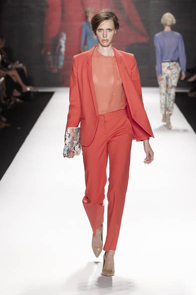 <strong>VIVIENNE TAM｜ヴィヴィアン タム</strong>　2012年春夏コレクション速報