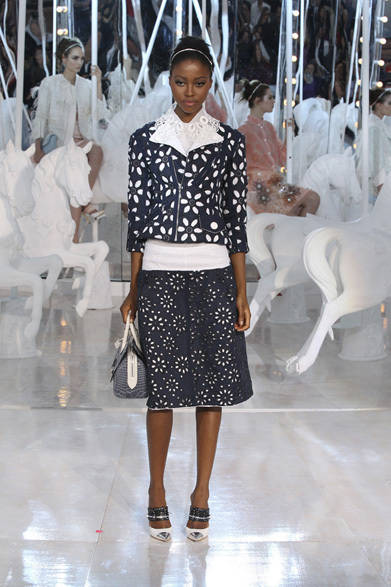 <strong>LOUIS VUITTON｜ルイ・ヴィトン</strong>　2012年春夏コレクション速報