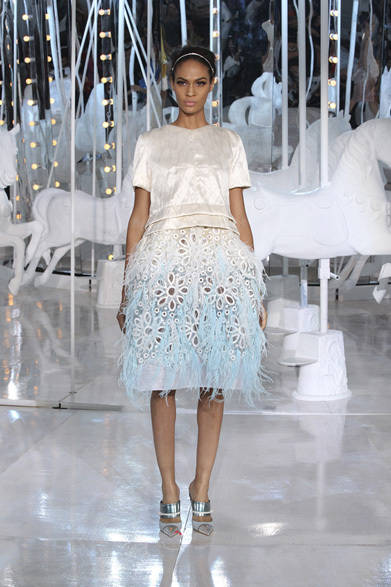 <strong>LOUIS VUITTON｜ルイ・ヴィトン</strong>　2012年春夏コレクション速報