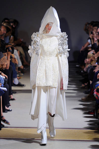 <strong>COMME des GARÇONS｜コム・デ・ギャルソン</strong>　2012年春夏コレクション速報！