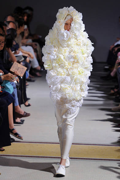 <strong>COMME des GARÇONS｜コム・デ・ギャルソン</strong>　2012年春夏コレクション速報！