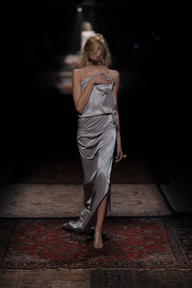 <strong>MAISON MARTIN MARGIELA｜メゾン マルタン マルジェラ</strong>　2012年春夏コレクション速報