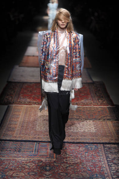 <strong>MAISON MARTIN MARGIELA｜メゾン マルタン マルジェラ</strong>　2012年春夏コレクション速報