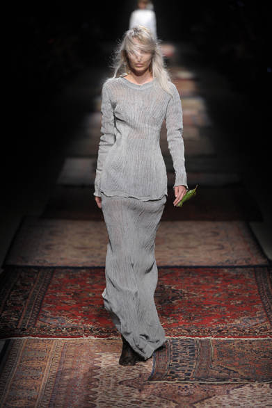 <strong>MAISON MARTIN MARGIELA｜メゾン マルタン マルジェラ</strong>　2012年春夏コレクション速報