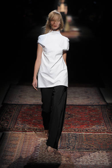 <strong>MAISON MARTIN MARGIELA｜メゾン マルタン マルジェラ</strong>　2012年春夏コレクション速報